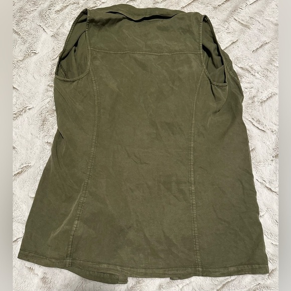 Kelly Renee Olive Green Open Front Utility Women's Vest - Picture 7 of 7